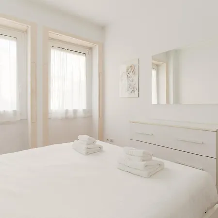 Apartament Guesthost - Brightly-lit Flat - M5 Gerusalemme Mediolan