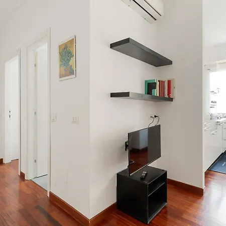 Guesthost - Brightly-lit Flat - M5 Gerusalemme Mediolan